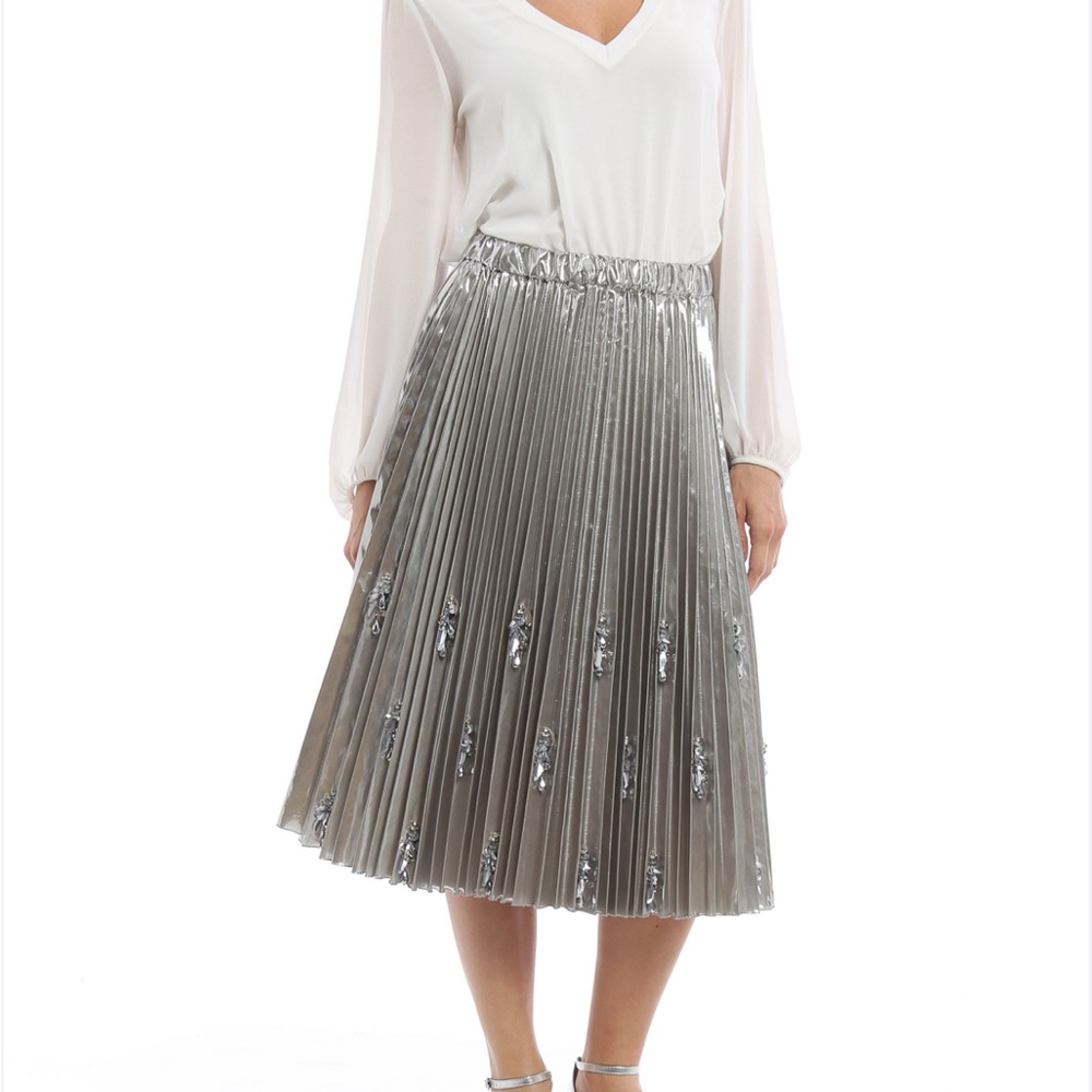 Valia Metallic Gray Pleated Midi Skirt